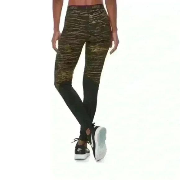 Nike Victory Metallic Crackle M-Rise Training Leggings Size Medium - Picture 2 of 7